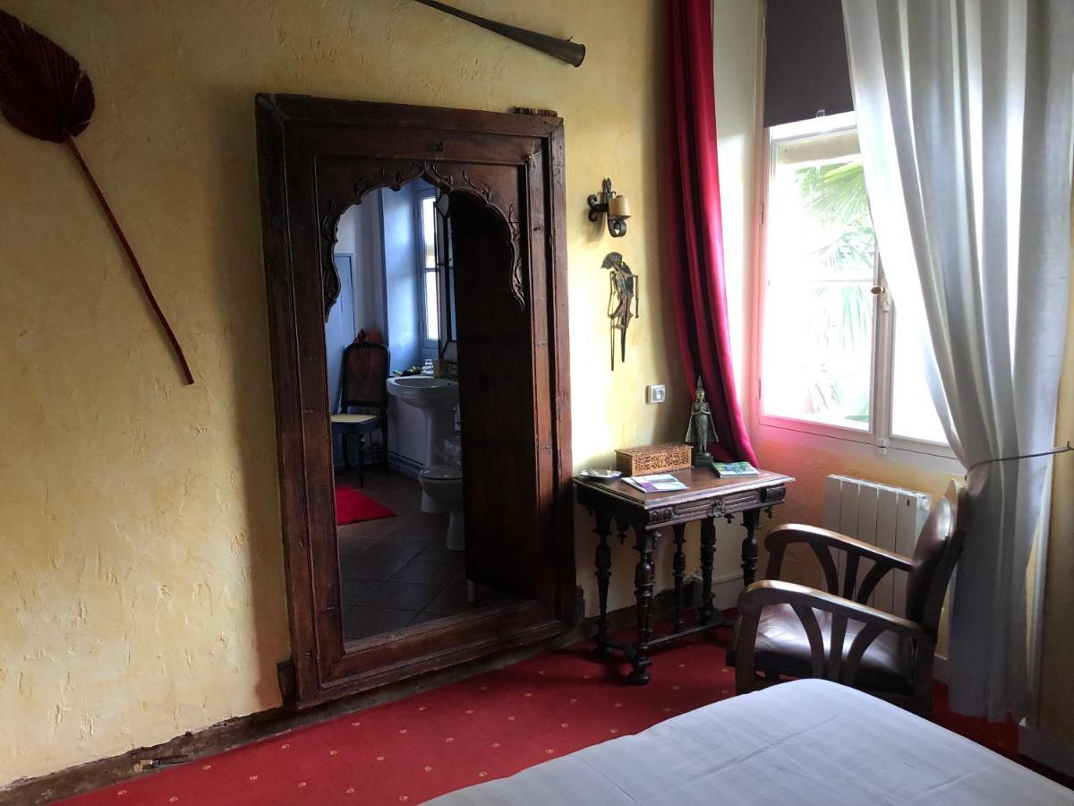 Cote Sud Bed & Breakfast Troo Bagian luar foto